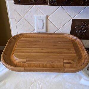 Like new Picnic At Ascot organic Malvern Cheese Board with hidden tool drawer